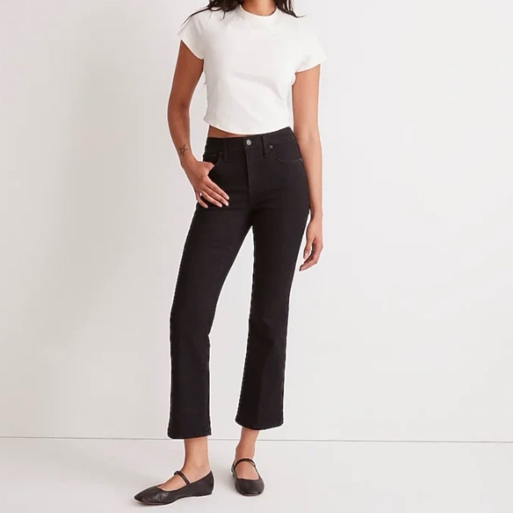 NWT Madewell sz28 Madewell Black Mid-Rise Kick Out Ankle Jeans…